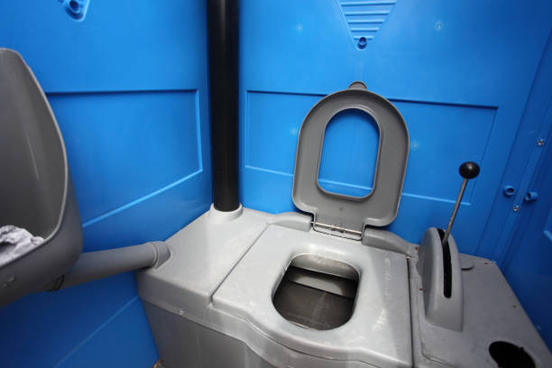 Best Porta potty rental near me  in Newark, NY